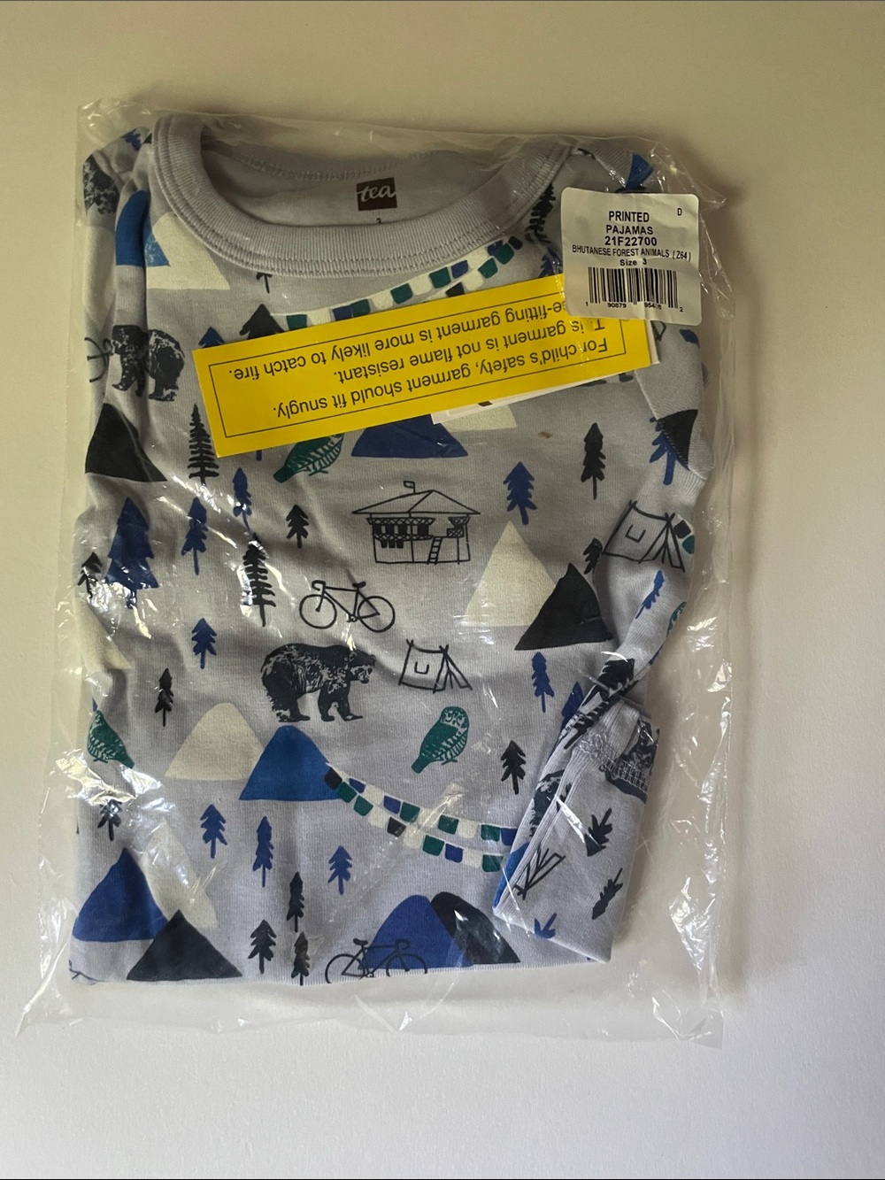 Tea Collection Bhutanese Forest Animals Blue Camping Print Pajamas NWT